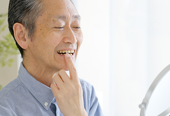 ゴシックアーチ描記法を採用した入れ歯制作